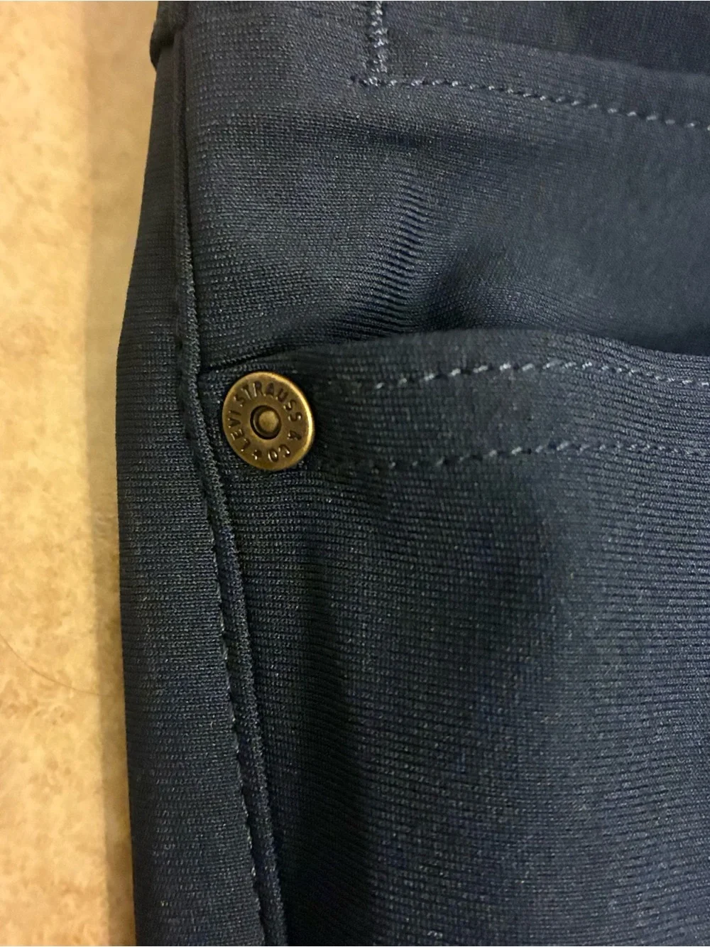 Levis straight leg